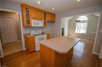 1768 Scaleybark Ln, Asheboro, NC 27205 - photo 7