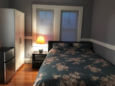 24 Mullen Ct unit 2, Newton, MA 02461 - photo 4