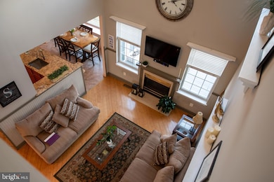 22 Wood View Dr, Mount Laurel, NJ 08054 - photo 4