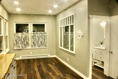 424 Old Route 940, Pocono Pines, PA 18350 - photo 6