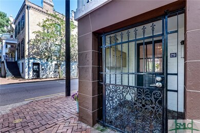 29 E Jones St unit ground, Savannah, GA 31401 - photo 4