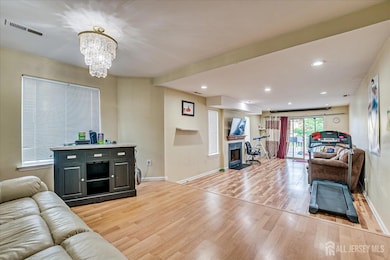 1702 Amanda Ct, Piscataway, NJ 08854 - photo 5