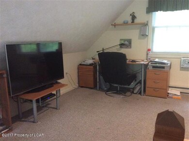 159 Buck Ridge Dr, Drums, PA 18222 - photo 6