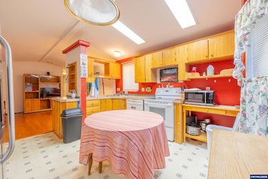 7911 SE 82nd Ave, Portland, OR 97266 - photo 7