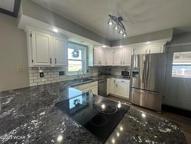 126 Orchard Dr, Lima, OH 45807 - photo 6