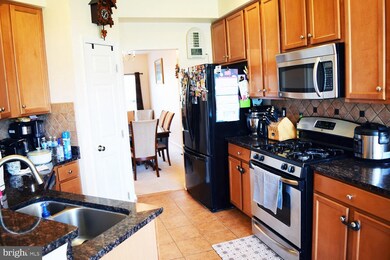 154 S Savanna Dr, Pottstown, PA 19465 - photo 6