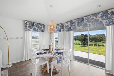 915 Overpool Ave, Davenport, FL 33896 - photo 7