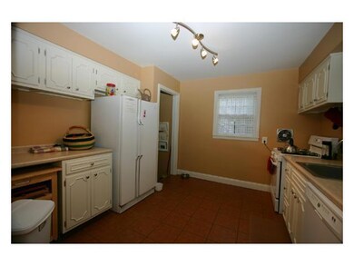 684 Yaronia Dr S, Columbus, OH 43214 - photo 5