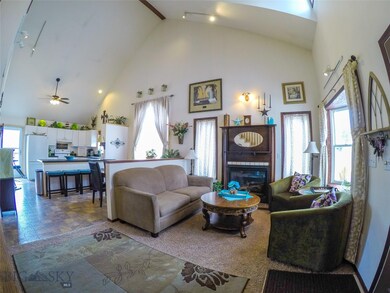 Open Main Floor and Vaulted Ceilings