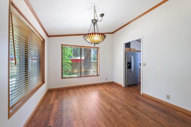 19383 Seminole Cir, Bend, OR 97702 - photo 5