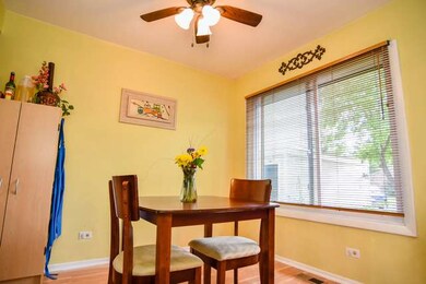 1082 Cascade Dr unit 1, Aurora, IL 60506 - photo 4