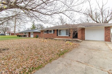 1924 Lowell Ave, Anderson, IN 46011 - photo 2