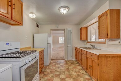 Kitchen 1