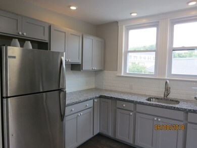 5 Geb St unit 3, Franklin, MA 02038 - photo 2