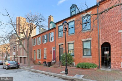 113 W Barre St, Baltimore, MD 21201 - photo 3