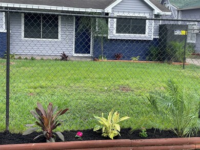 13501 Topeka St, Houston, TX 77015 - photo 7