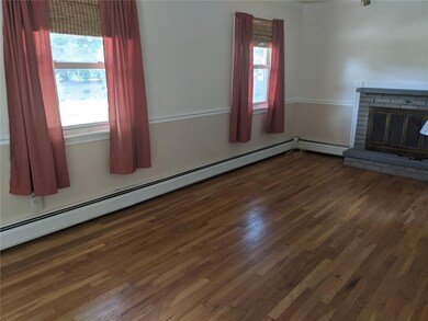 22 Claire St, West Warwick, RI 02893 - photo 7