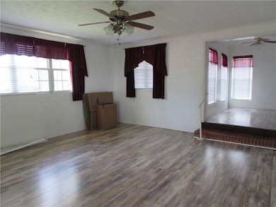 1300 Stanton Ave, Waycross, GA 31503 - photo 7