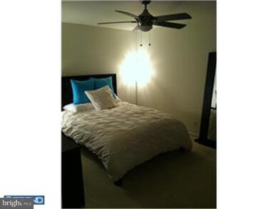 267 Green Briar Ct unit 267, Newtown Square, PA 19073 - photo 4