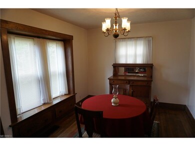 Oak Dining Room