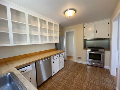 34 Roundwood Rd, Newton Upper Falls, MA 02464 - photo 6