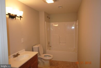 1700 S Timber Ridge Rd, Cross Junction, VA 22625 - photo 4