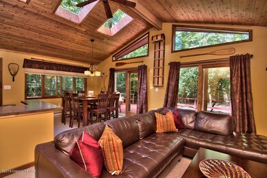 204 Rhodora Ln, Pocono Pines, PA 18350 - photo 6