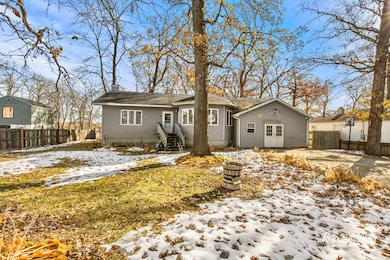 37 S Lillie St, Kankakee, IL 60901 - photo 3