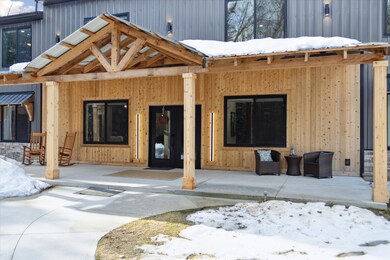 06-9330-E-56th-St-Newaygo-MI-49337-Windo