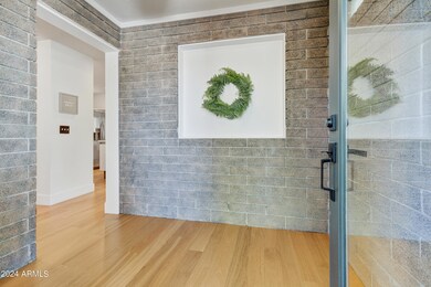 03-Foyer