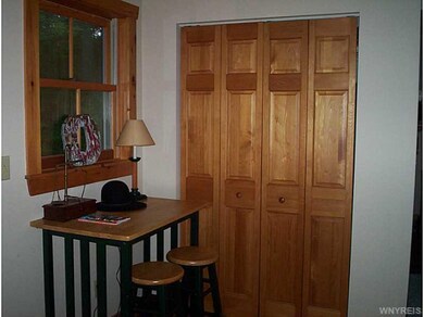 Foyer.