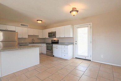 120 E Hampton Ave, Mesa, AZ 85210 - photo 4