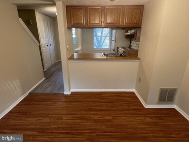 19418 Zinnia Cir, Germantown, MD 20876 - photo 4