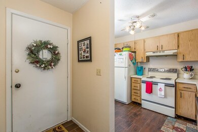 As you enter the kitchen is just to your left. Cer