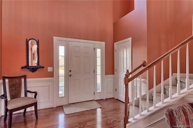 Fabulous entry with soaring ceilings!
