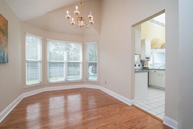 2501 S Mission Cir, Friendswood, TX 77546 - photo 4