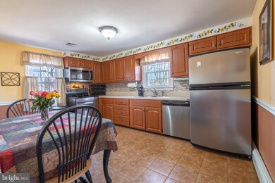 51 E School St, Hatfield, PA 19440 - photo 7