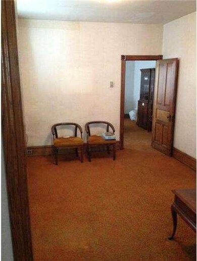 4479 E Thompson St, Philadelphia, PA 19137 - photo 2