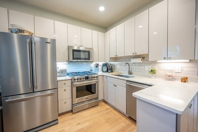 201 Marion St unit 1, Boston, MA 02128 - photo 3