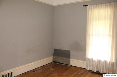 832 Washington St SW, Albany, OR 97321 - photo 7