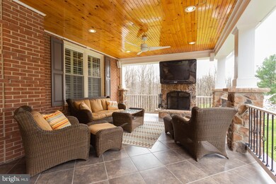 12601 Clifton Hunt Ln, Clifton, VA 20124 - photo 4