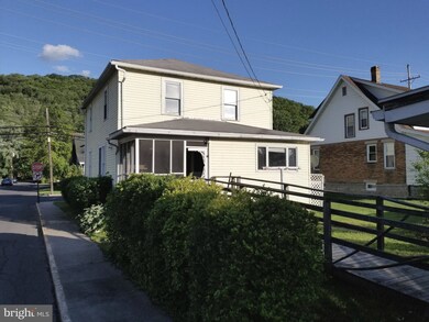 492 S Main St, Keyser, WV 26726 - photo 4