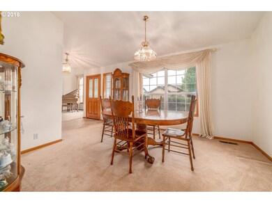 809 Diamond St, Springfield, OR 97477 - photo 6