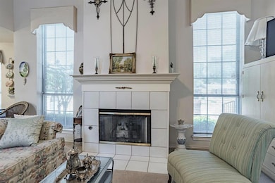 2924 Matterhorn Dr, Bedford, TX 76021 - photo 4