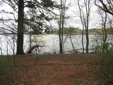 422 N 3rd St, Tomahawk, WI 54487 - photo 2