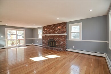 5 Redic Ct, Bristol, RI 02809 - photo 4