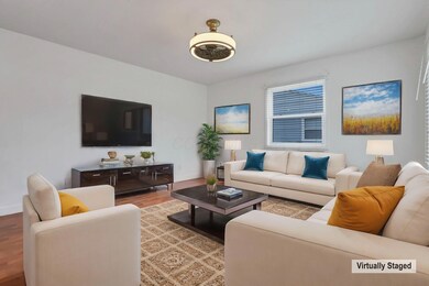 7-web-or-mls-939A6295 - Living Room