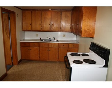 7 I St, Turners Falls, MA 01376 - photo 6