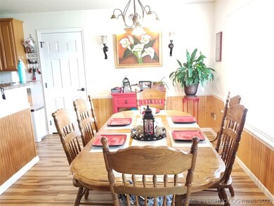 8904 S 257th East Place, Broken Arrow, OK 74014 - photo 6