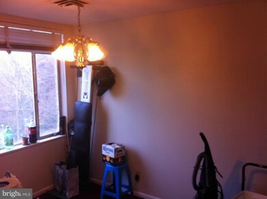 The Seville unit 409, Hyattsville, MD 20782 - photo 3